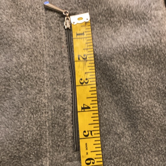 🔥Host Pick Karen Scott Petite Large, Heather Grey Vest, Zippered Pockets. - Picture 12 of 14